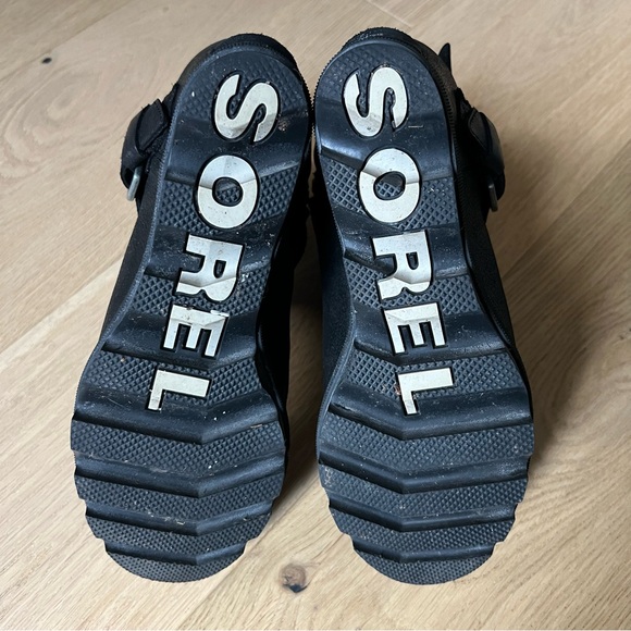 Sorel Joan of Arctic Wedge II buckle ankle boot - Picture 12 of 15